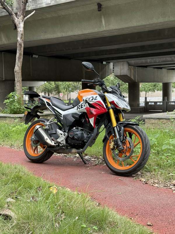 二手五羊本田CB190R 暴锋眼