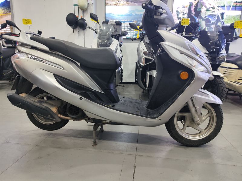 二手新大洲本田EX125