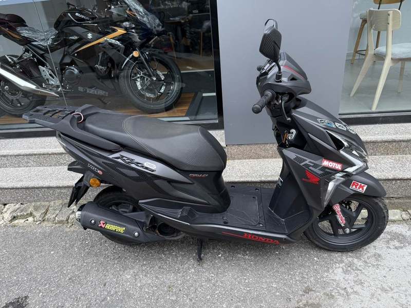 二手新大洲本田裂行 RX125Fi