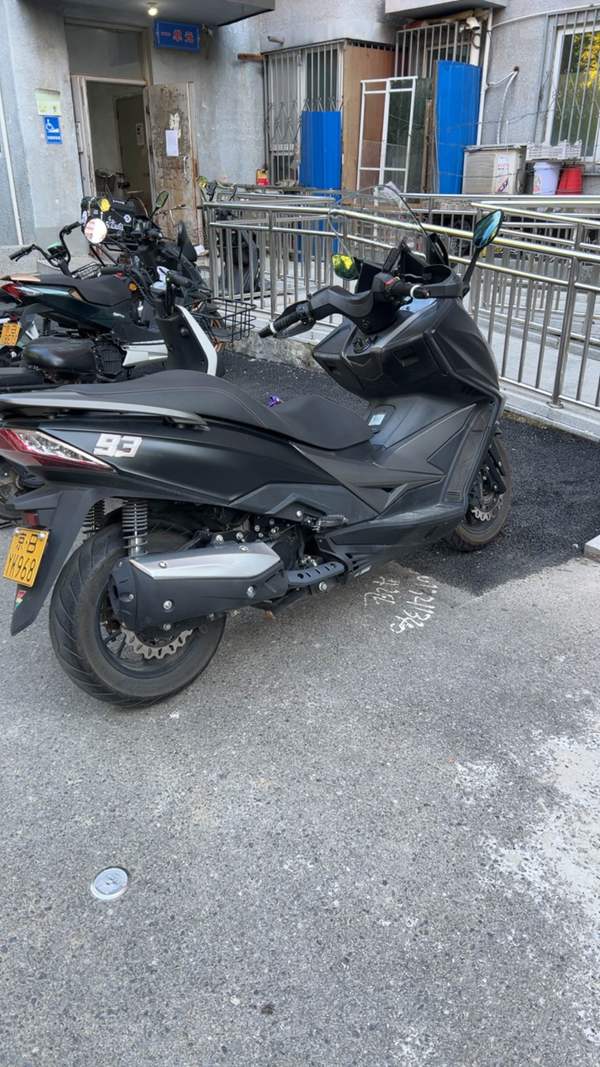 二手大阳V锐 300T