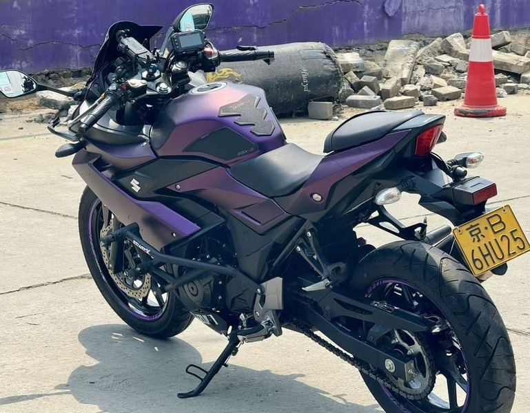二手豪爵铃木GSX250R