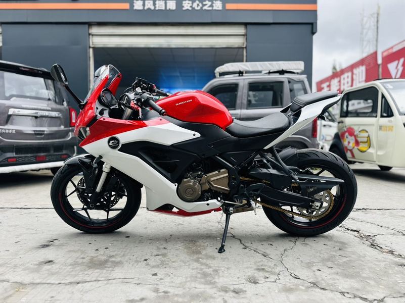 二手QJMOTOR赛250