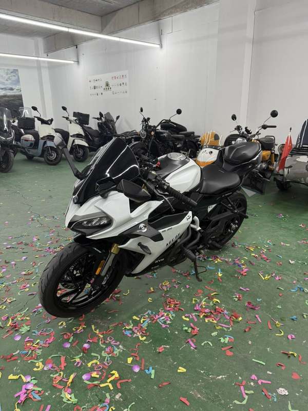 二手春风250SR