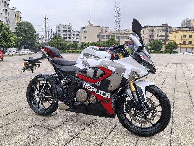 二手QJMOTOR赛250