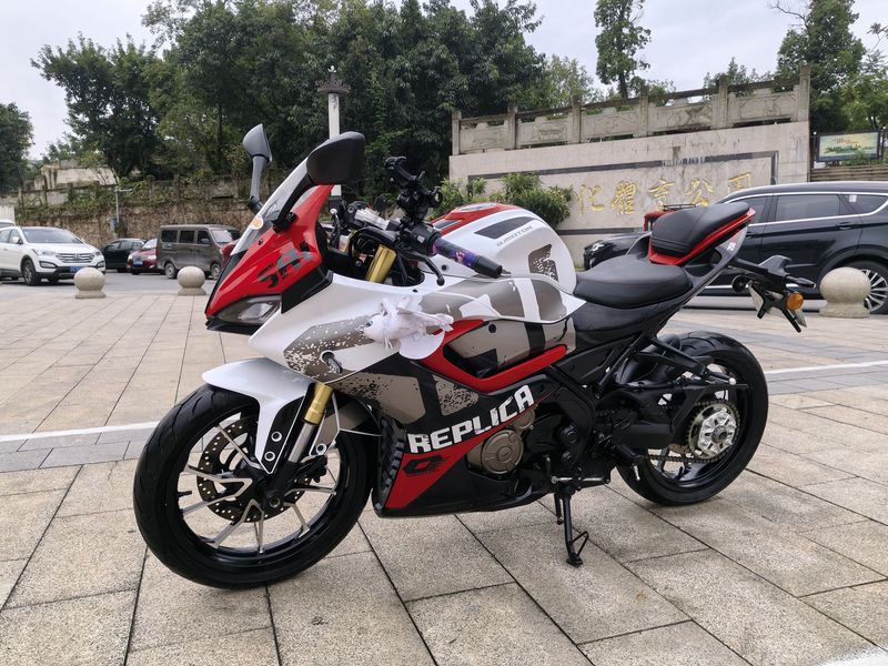 二手QJMOTOR赛250