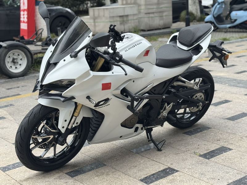 二手QJMOTOR赛250