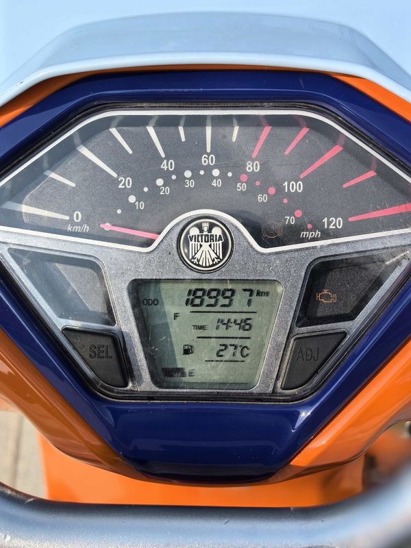 二手维多利亚Sixties 150i