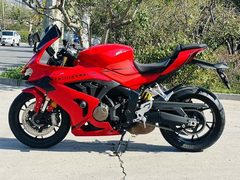 二手QJMOTOR赛600
