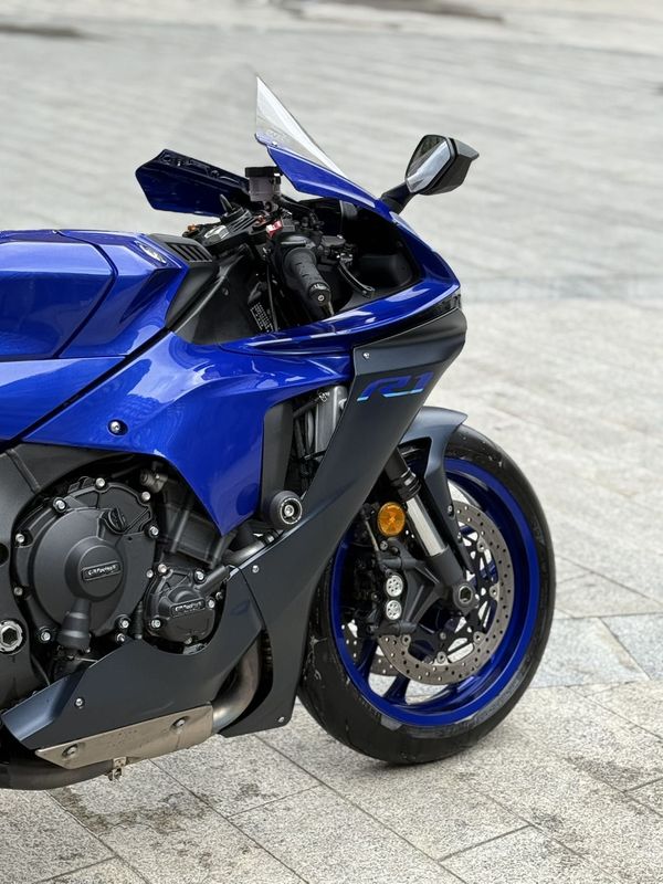 二手雅马哈YZF-R1