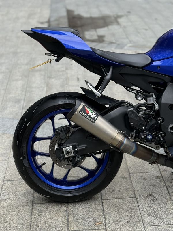 二手雅马哈YZF-R1