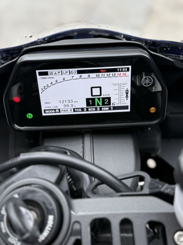 二手雅马哈YZF-R1