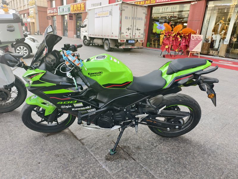 二手川崎Ninja 400