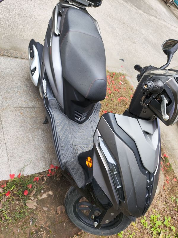 二手豪爵USR125 