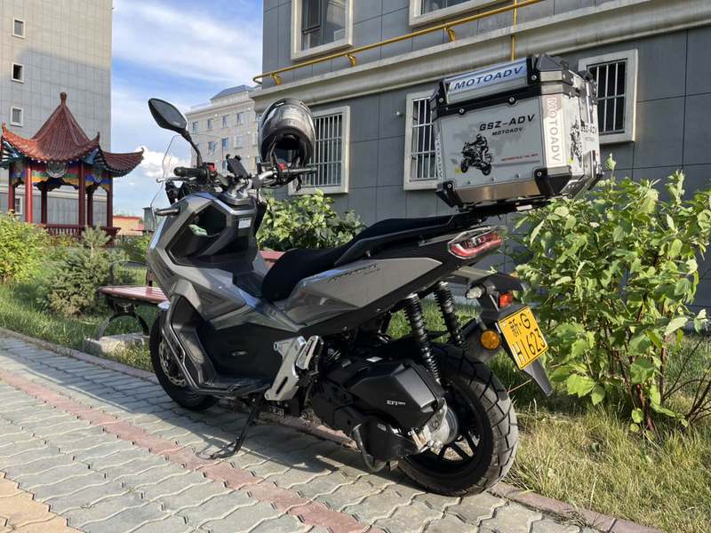 二手布雷斯通极宙 ADV150