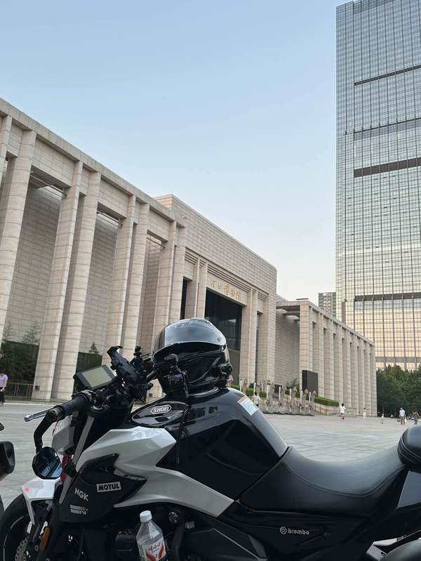 二手春风650NK