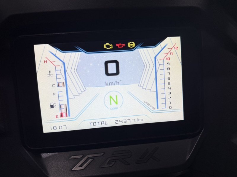 二手贝纳利金鹏 TRK502