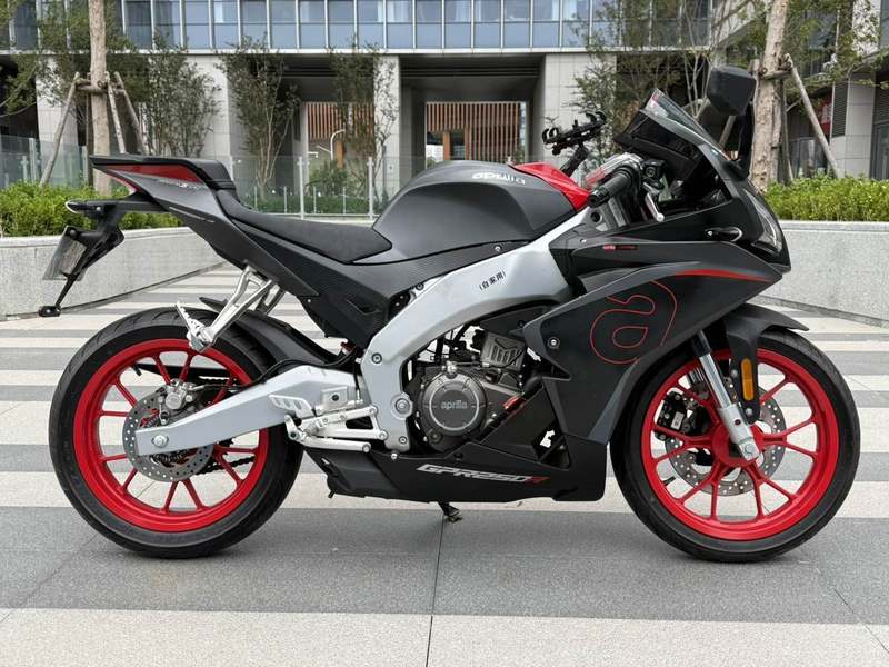 二手宗申阿普利亚GPR250R