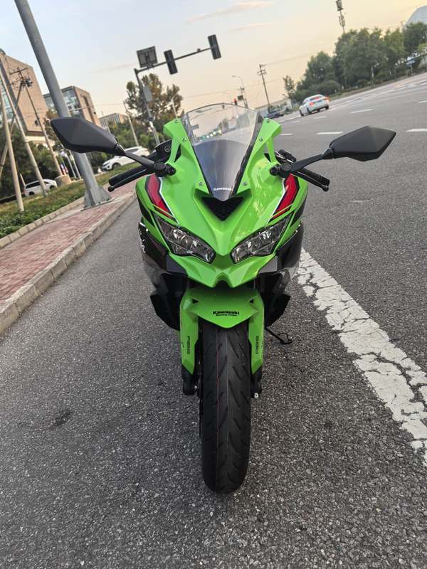 二手川崎ZX-4R
