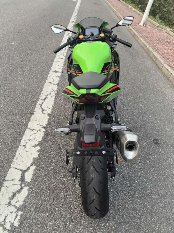 二手川崎ZX-4R
