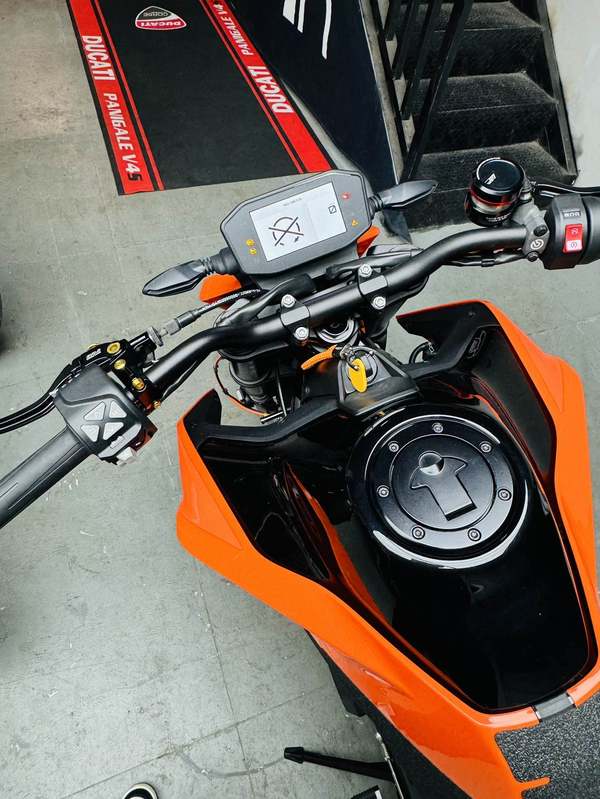 二手KTMR2R790 Duke