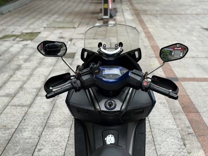 二手大阳V锐 300T