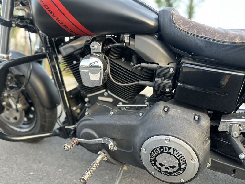 二手哈雷戴维森肥霸 Fat Bob