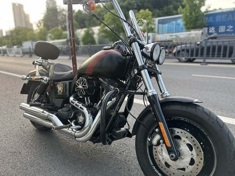 二手哈雷戴维森肥霸 Fat Bob