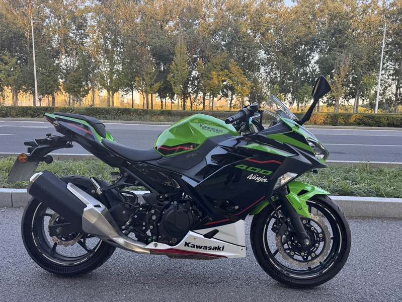 二手川崎Ninja 400