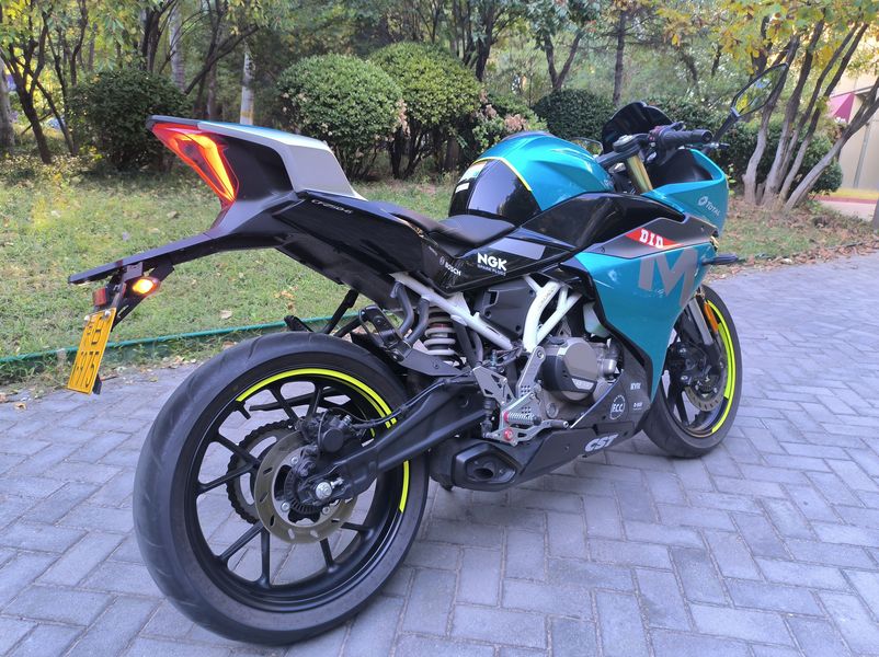 二手春风250SR