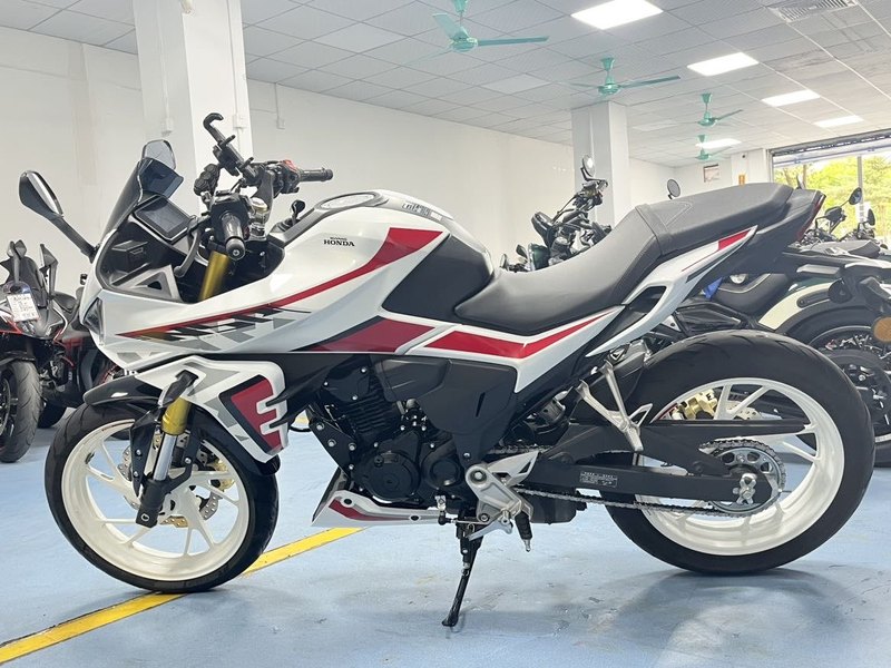 二手五羊本田NSP