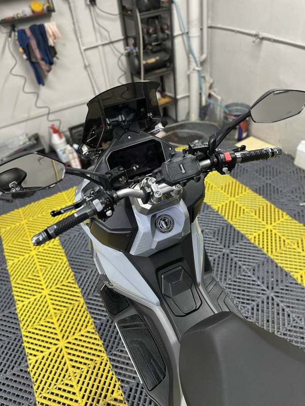 二手三阳哈士奇 Husky ADV300