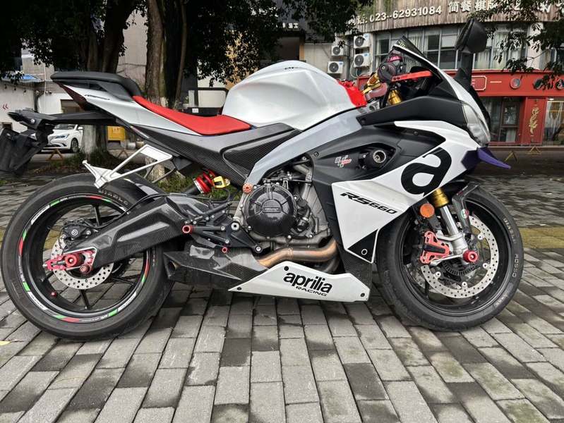 二手阿普利亚RS 660 