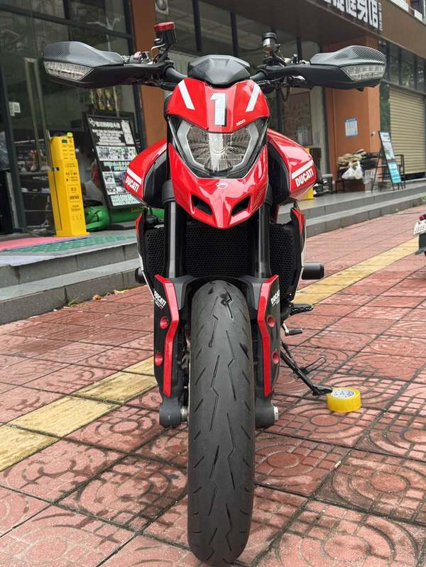 二手杜卡迪Hypermotard 950