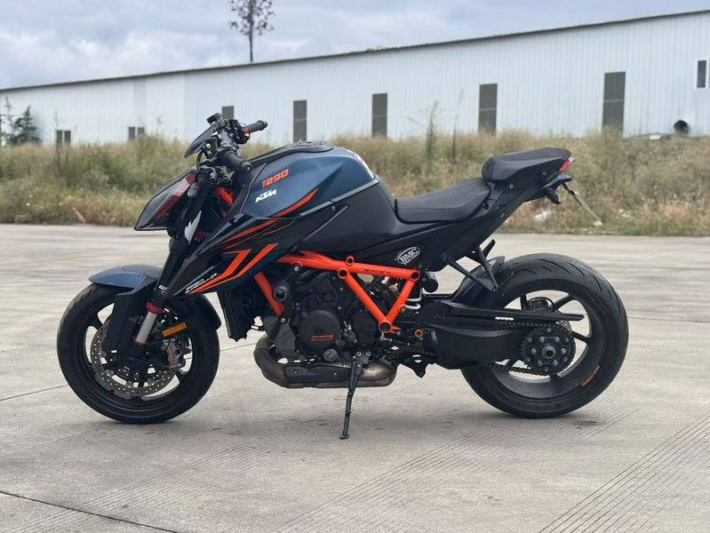 二手KTMR2R1290 Super Duke