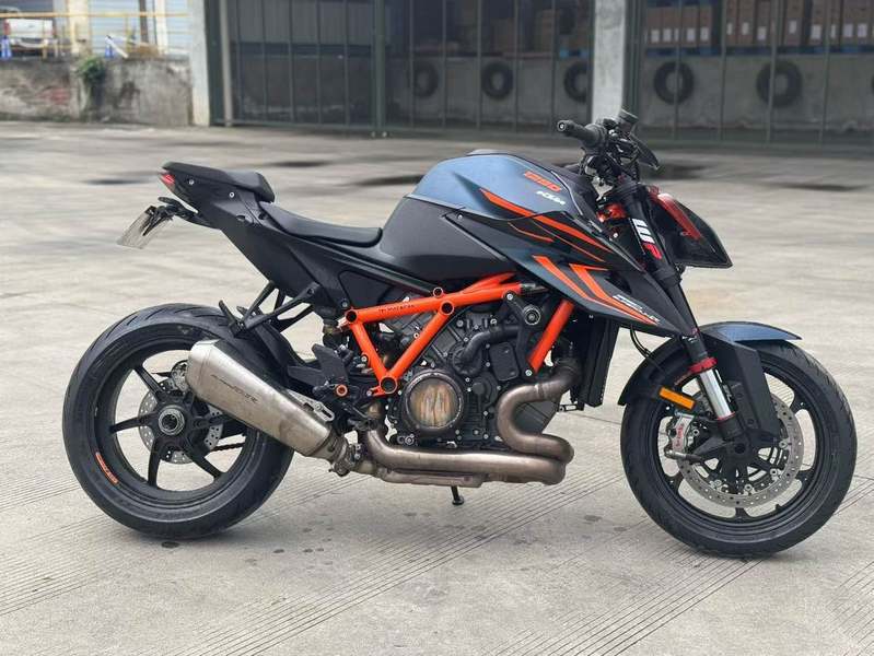 二手KTMR2R1290 Super Duke