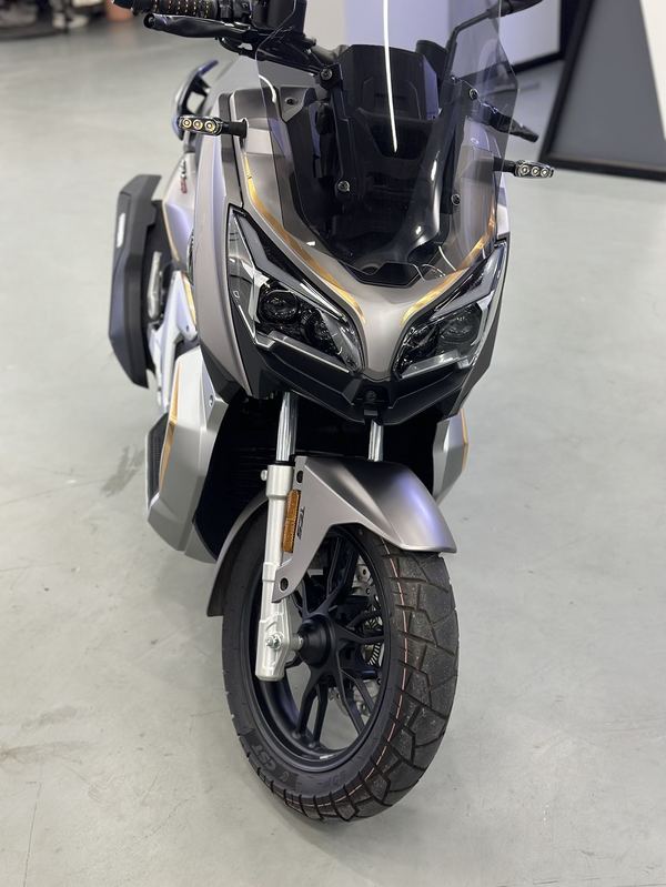 二手QJMOTOR鸿250ADV