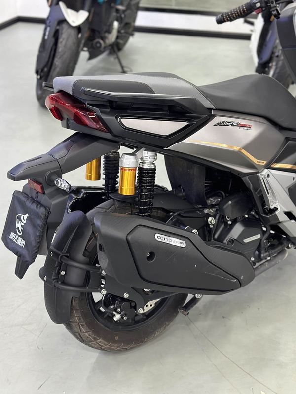 二手QJMOTOR鸿250ADV