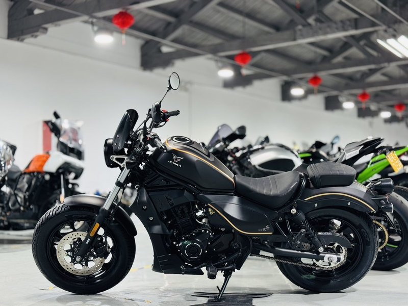 二手香帅苍云 300