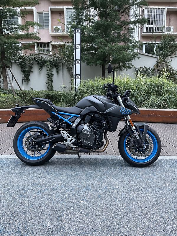二手铃木GSX-8S