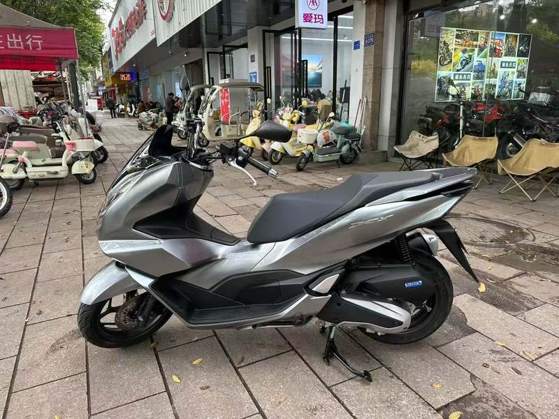 二手新大洲本田PCX