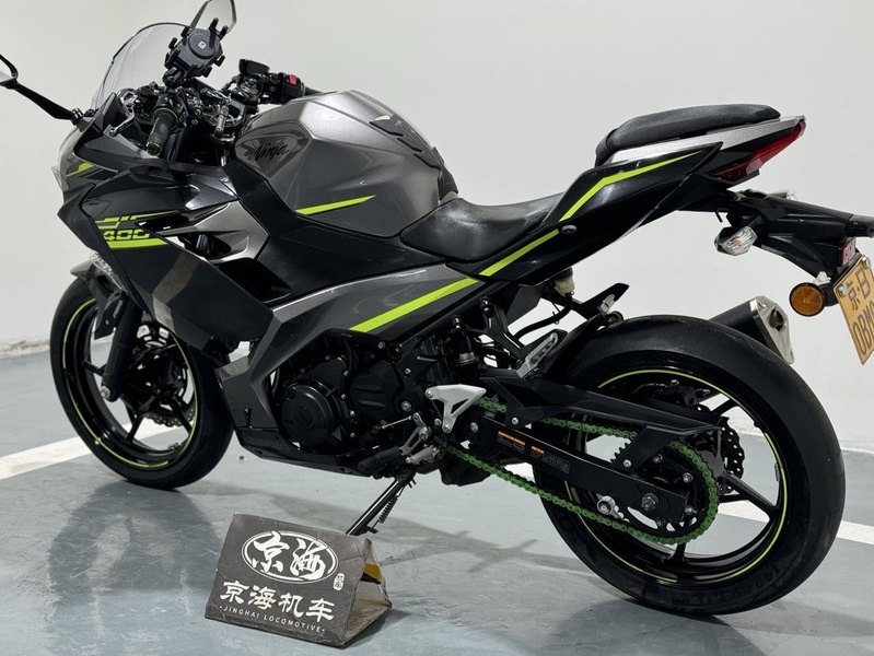 二手川崎Ninja 400