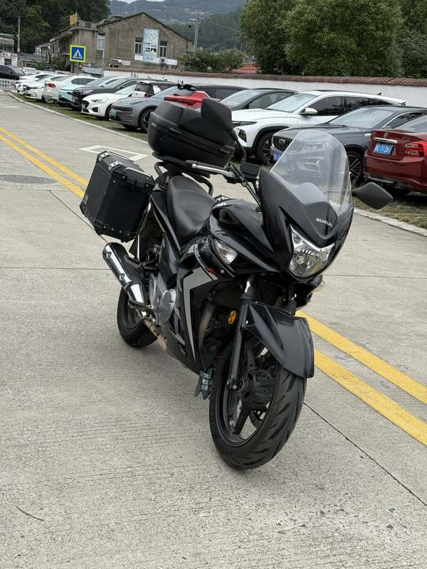 二手铃木GW 250F Inazuma 