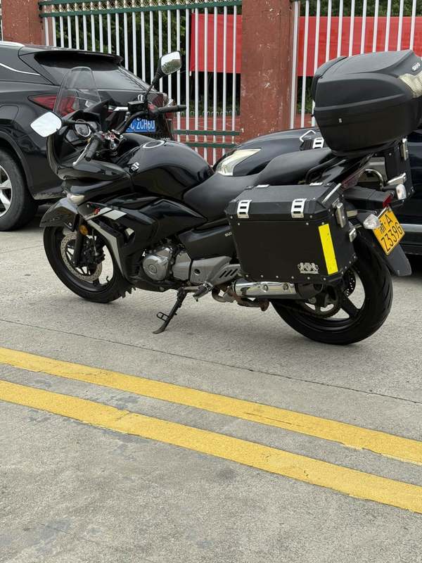 二手铃木GW 250F Inazuma 