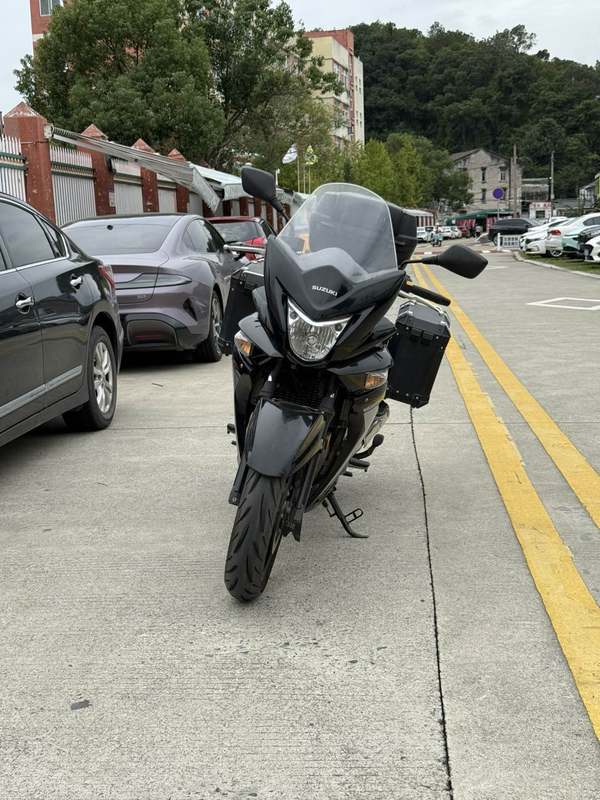 二手铃木GW 250F Inazuma 