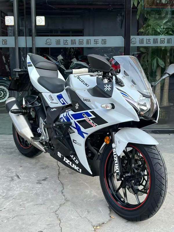 二手豪爵铃木GSX250R