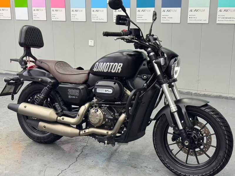 二手QJMOTOR闪300