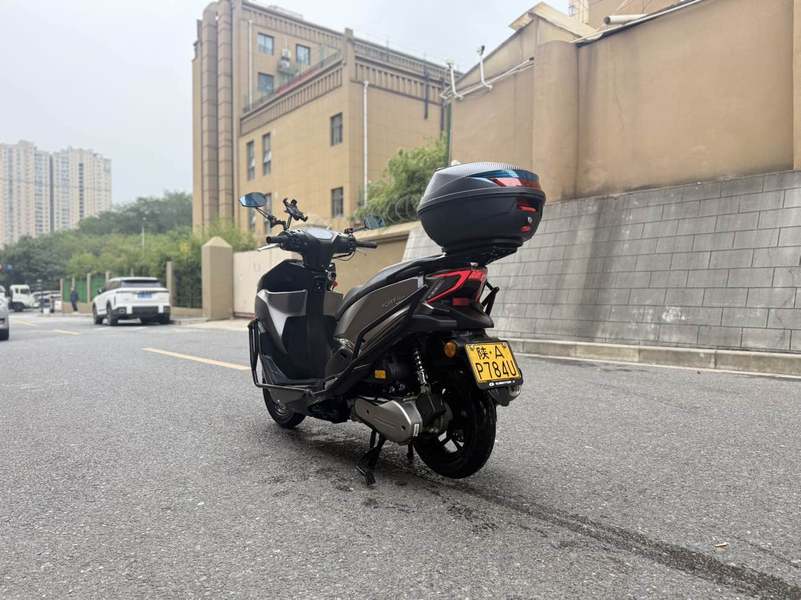 二手QJMOTOR鸿150RS