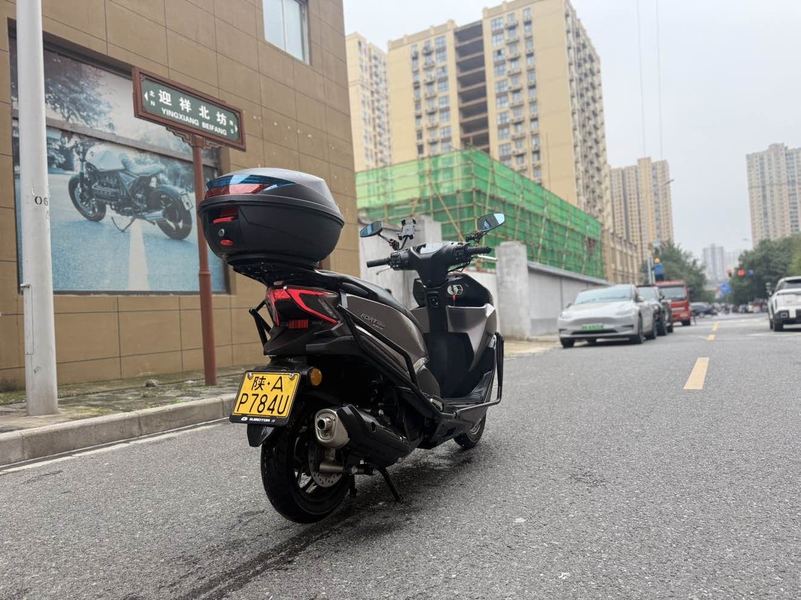 二手QJMOTOR鸿150RS