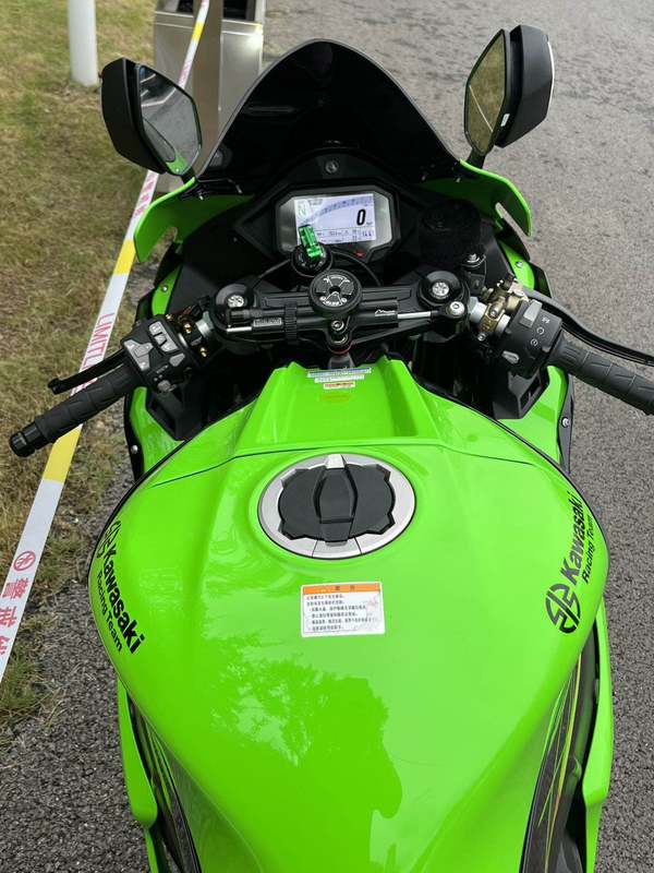 二手川崎Ninja ZX-10R