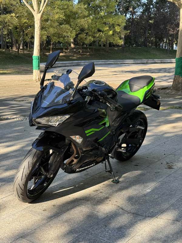 二手川崎Ninja 400